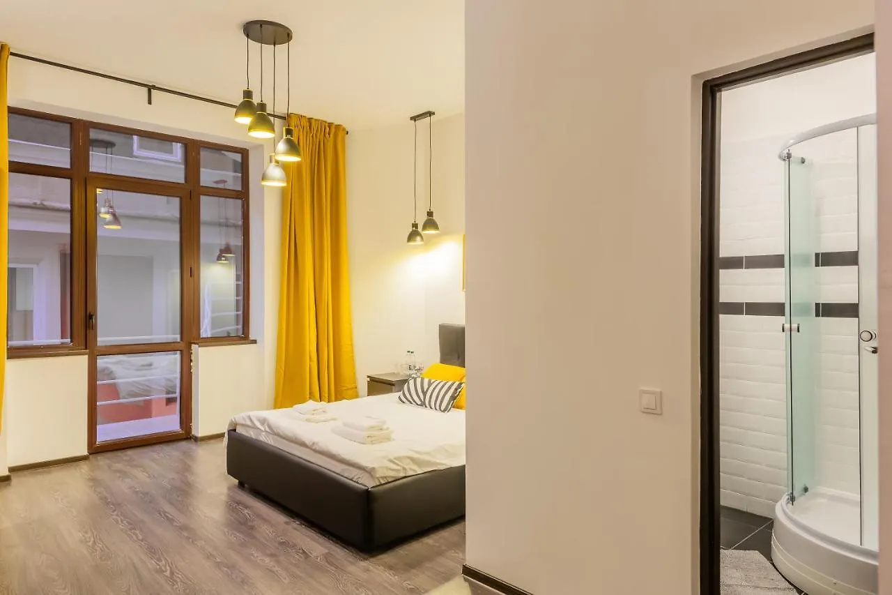Aparthotel Chateau: Upscale Suites In Bucharest'S Historical Center! Roemenië