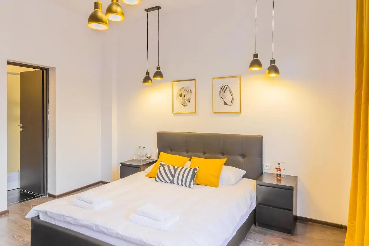 Chateau: Upscale Suites In Bucharest'S Historical Center! 0*, Boekarest Roemenië